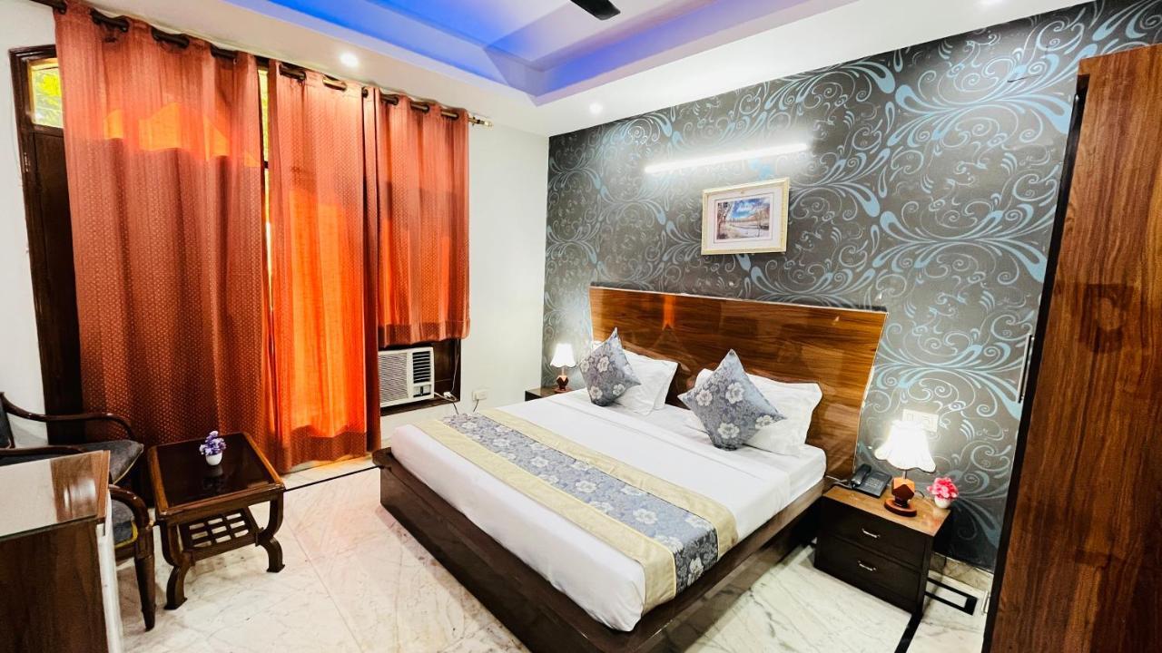 Hotel Starline Sector 28 Gurgaon Exterior photo